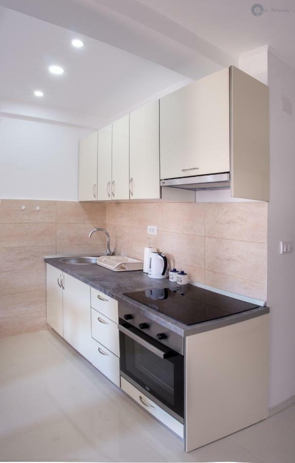 Apartmani Kankaras - Sea View Tivat Exterior photo