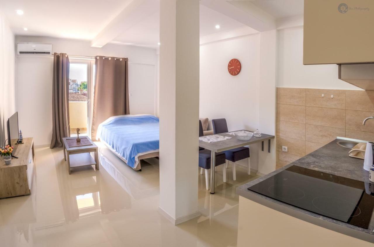 Apartmani Kankaras - Sea View Tivat Exterior photo