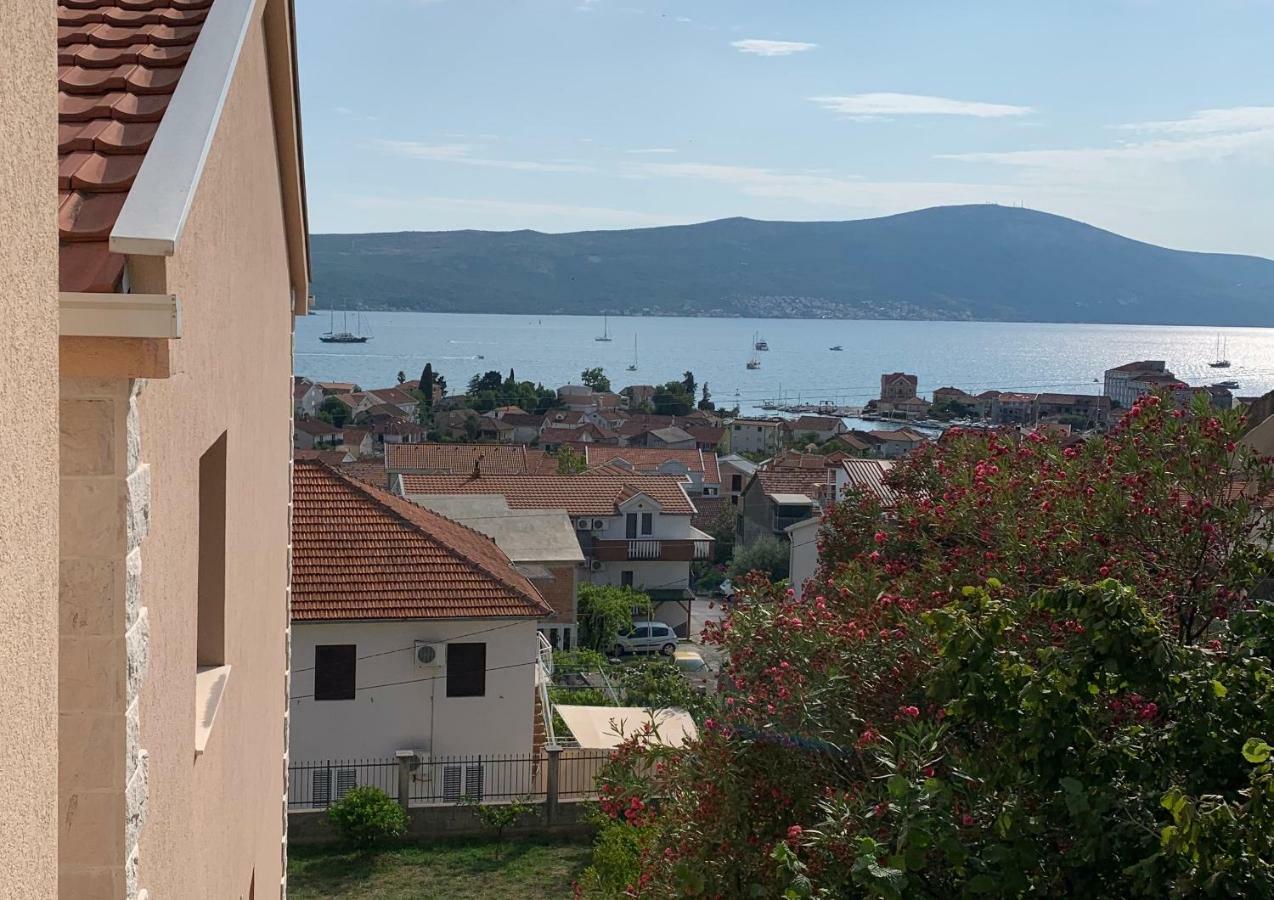 Apartmani Kankaras - Sea View Tivat Exterior photo